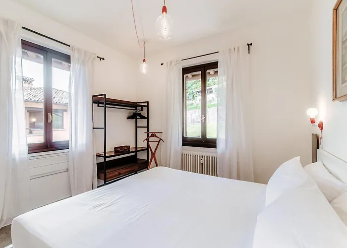 At Its - By Myhomeincomo