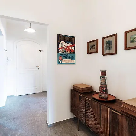 Apartment At Its - By Myhomeincomo